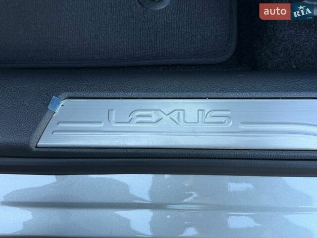 Сірий Лексус РХ, об'ємом двигуна 2.4 л та пробігом 5 тис. км за 75950 $, фото 25 на Automoto.ua