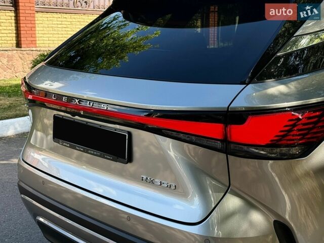 Сірий Лексус РХ, об'ємом двигуна 2.4 л та пробігом 5 тис. км за 75950 $, фото 12 на Automoto.ua