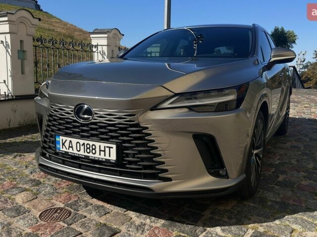 Сірий Лексус РХ, об'ємом двигуна 2.4 л та пробігом 11 тис. км за 72000 $, фото 2 на Automoto.ua