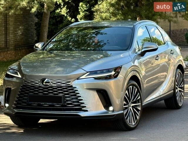 Сірий Лексус РХ, об'ємом двигуна 2.4 л та пробігом 5 тис. км за 75950 $, фото 1 на Automoto.ua