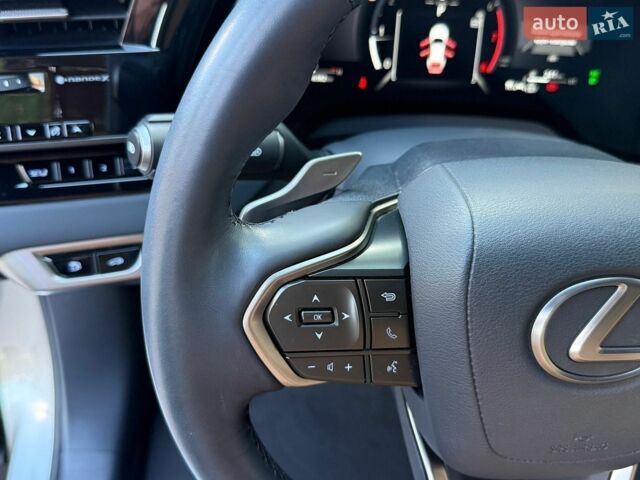 Сірий Лексус РХ, об'ємом двигуна 2.4 л та пробігом 5 тис. км за 75950 $, фото 27 на Automoto.ua