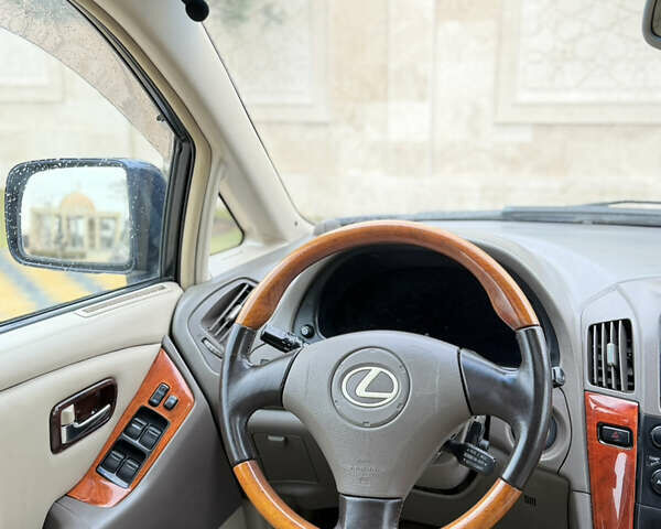 Синій Лексус РХ, об'ємом двигуна 3 л та пробігом 250 тис. км за 6700 $, фото 12 на Automoto.ua