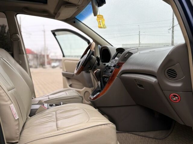 Синий Лексус РХ, объемом двигателя 3 л и пробегом 220 тыс. км за 6700 $, фото 15 на Automoto.ua