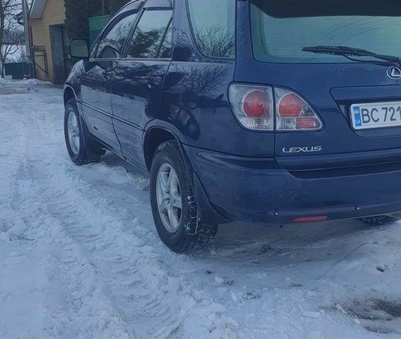 Синий Лексус РХ, объемом двигателя 3 л и пробегом 274 тыс. км за 6500 $, фото 6 на Automoto.ua