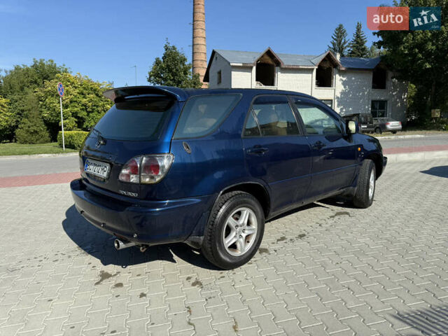 Синий Лексус РХ, объемом двигателя 3 л и пробегом 289 тыс. км за 7300 $, фото 5 на Automoto.ua