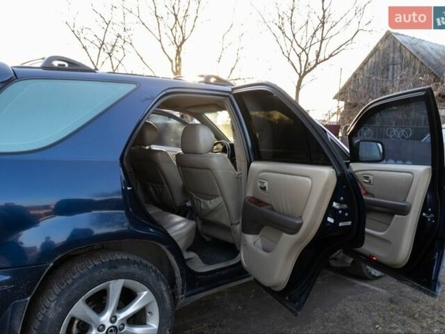 Синий Лексус РХ, объемом двигателя 3 л и пробегом 400 тыс. км за 6000 $, фото 6 на Automoto.ua