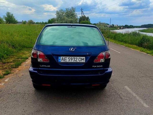 Синій Лексус РХ, об'ємом двигуна 3 л та пробігом 300 тис. км за 3300 $, фото 3 на Automoto.ua