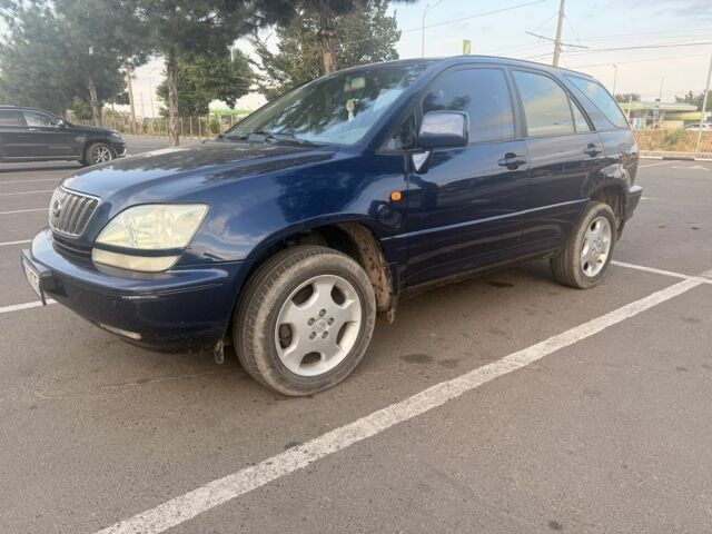 Синий Лексус РХ, объемом двигателя 3 л и пробегом 470 тыс. км за 5509 $, фото 5 на Automoto.ua