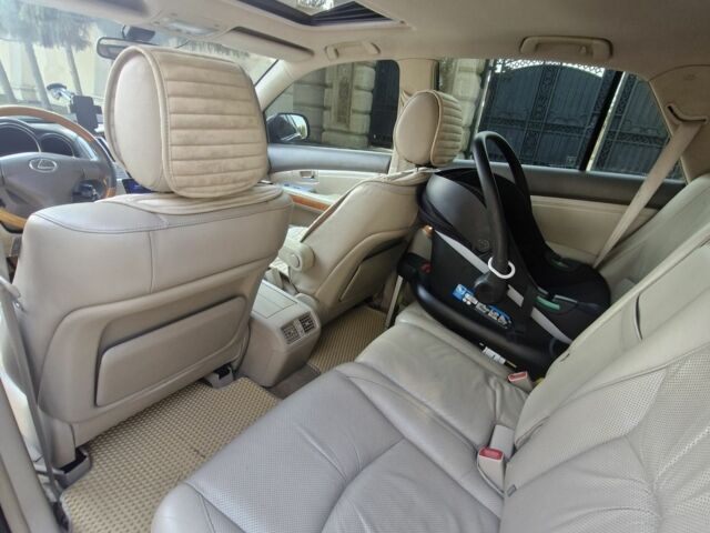 Синій Лексус РХ, об'ємом двигуна 3.3 л та пробігом 303 тис. км за 7800 $, фото 6 на Automoto.ua