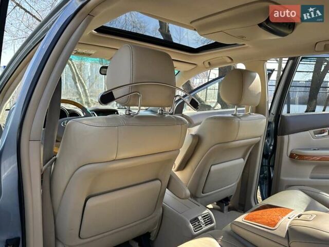 Синий Лексус РХ, объемом двигателя 3.3 л и пробегом 281 тыс. км за 8900 $, фото 63 на Automoto.ua