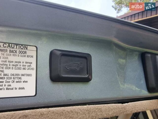 Синий Лексус РХ, объемом двигателя 3.3 л и пробегом 281 тыс. км за 8900 $, фото 27 на Automoto.ua