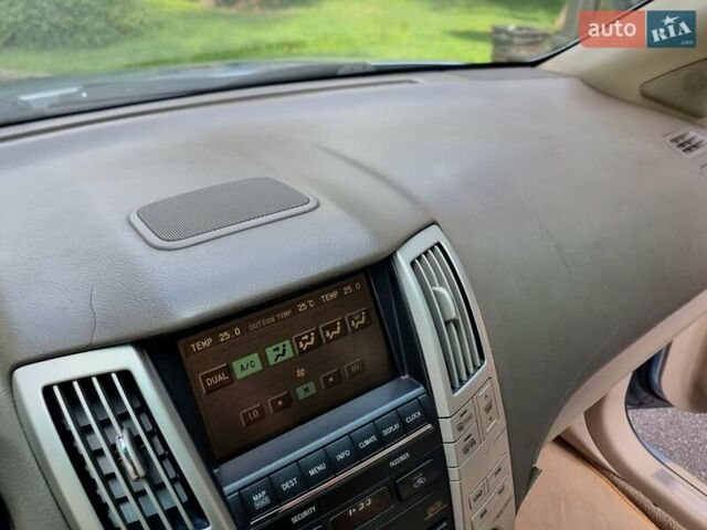 Синий Лексус РХ, объемом двигателя 3.3 л и пробегом 281 тыс. км за 8900 $, фото 48 на Automoto.ua