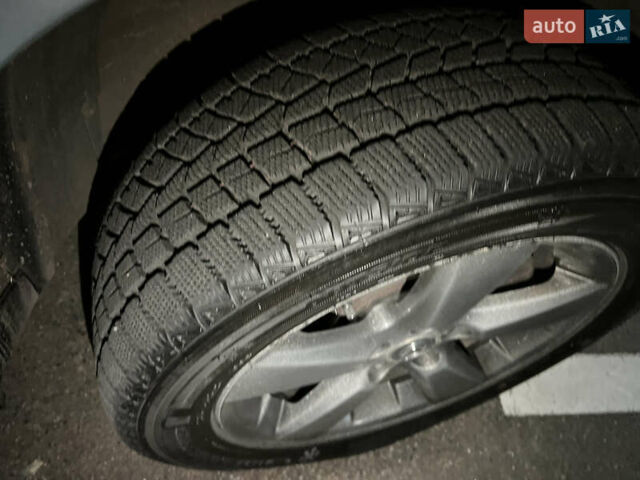 Синий Лексус РХ, объемом двигателя 3.3 л и пробегом 250 тыс. км за 7650 $, фото 12 на Automoto.ua