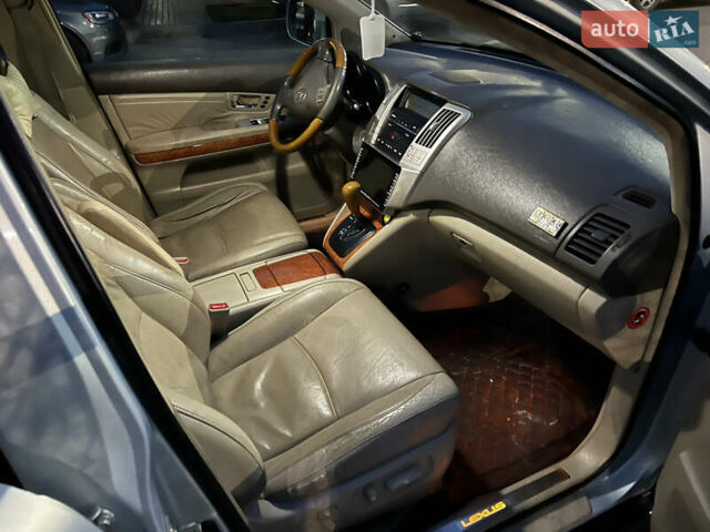 Синий Лексус РХ, объемом двигателя 3.3 л и пробегом 250 тыс. км за 7650 $, фото 15 на Automoto.ua