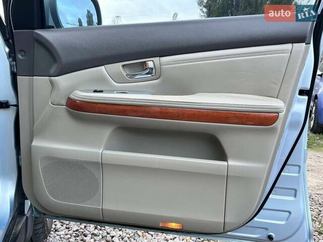 Синий Лексус РХ, объемом двигателя 3.3 л и пробегом 388 тыс. км за 9700 $, фото 30 на Automoto.ua