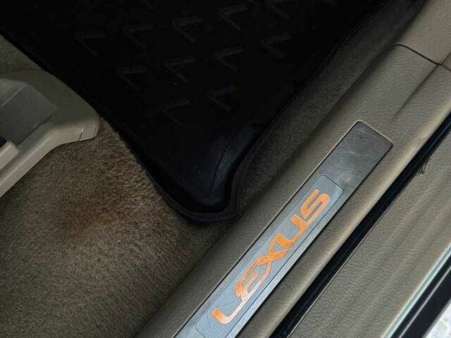 Синий Лексус РХ, объемом двигателя 3 л и пробегом 273 тыс. км за 11500 $, фото 19 на Automoto.ua