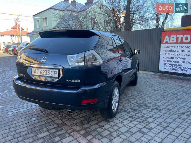 Синий Лексус РХ, объемом двигателя 3 л и пробегом 256 тыс. км за 11150 $, фото 1 на Automoto.ua