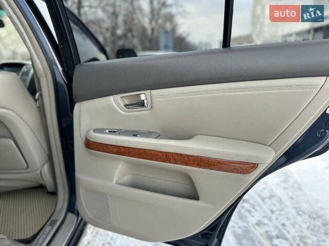 Синий Лексус РХ, объемом двигателя 3.5 л и пробегом 295 тыс. км за 9750 $, фото 49 на Automoto.ua