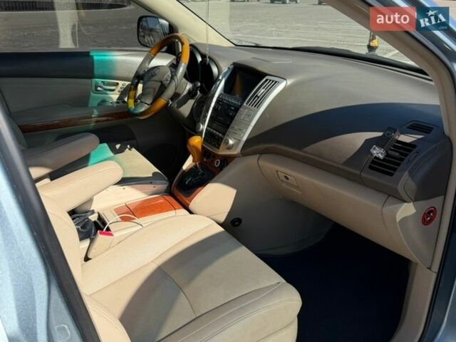 Синий Лексус РХ, объемом двигателя 3.5 л и пробегом 257 тыс. км за 11200 $, фото 14 на Automoto.ua