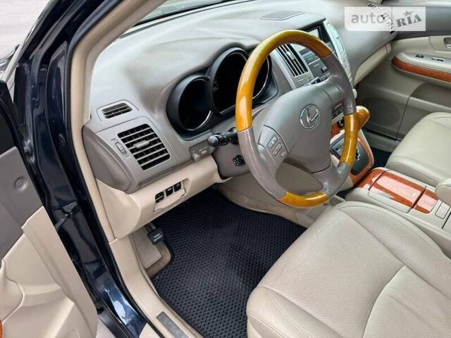 Синий Лексус РХ, объемом двигателя 3.5 л и пробегом 68 тыс. км за 15000 $, фото 5 на Automoto.ua