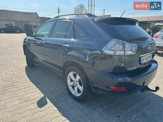 Синий Лексус РХ, объемом двигателя 3.46 л и пробегом 303 тыс. км за 10800 $, фото 3 на Automoto.ua
