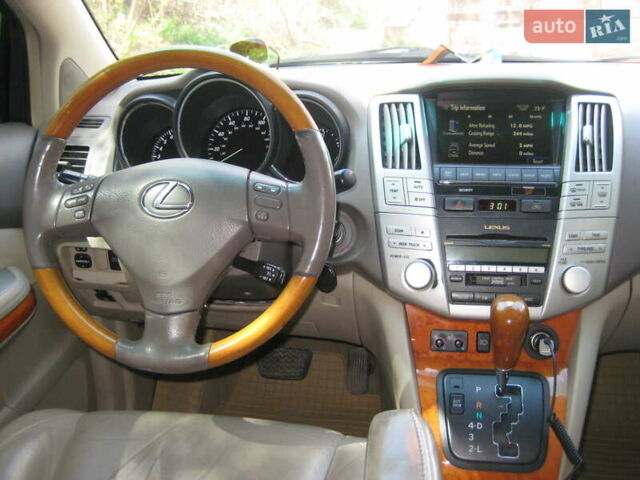 Синий Лексус РХ, объемом двигателя 3.46 л и пробегом 189 тыс. км за 119000 $, фото 2 на Automoto.ua