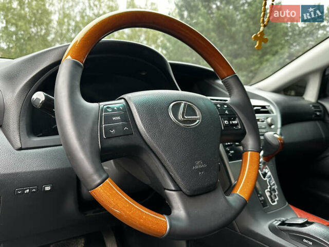 Синий Лексус РХ, объемом двигателя 3.46 л и пробегом 269 тыс. км за 17500 $, фото 20 на Automoto.ua