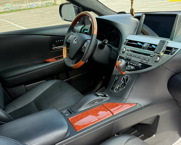 Синий Лексус РХ, объемом двигателя 3.5 л и пробегом 225 тыс. км за 27500 $, фото 47 на Automoto.ua