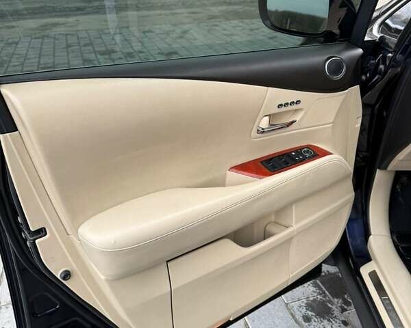 Синій Лексус РХ, об'ємом двигуна 3.46 л та пробігом 170 тис. км за 18999 $, фото 12 на Automoto.ua