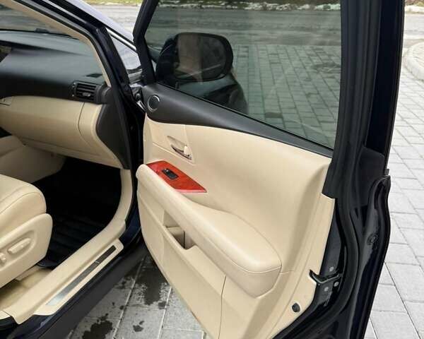 Синій Лексус РХ, об'ємом двигуна 3.46 л та пробігом 170 тис. км за 18999 $, фото 16 на Automoto.ua