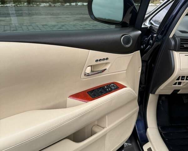 Синій Лексус РХ, об'ємом двигуна 3.46 л та пробігом 170 тис. км за 18999 $, фото 13 на Automoto.ua