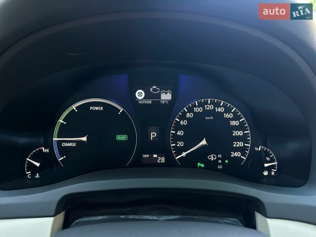 Синій Лексус РХ, об'ємом двигуна 3.46 л та пробігом 238 тис. км за 15500 $, фото 22 на Automoto.ua