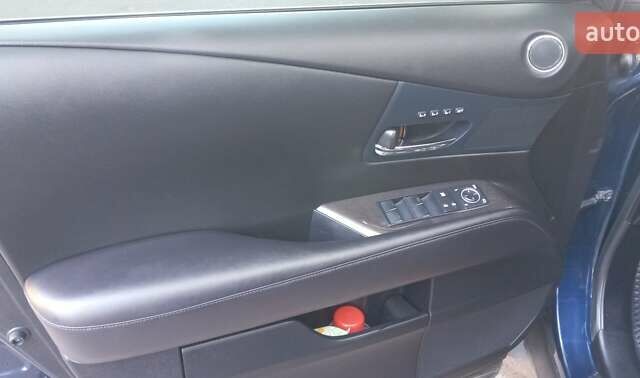 Лексус РХ 2013 в Одессе на Automoto.ua Синий Лексус РХ, объемом двигателя 3.46 л и пробегом 68 тыс. км за 21500 $, фото 15 на Automoto.ua