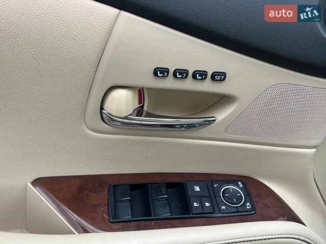 Синий Лексус РХ, объемом двигателя 3.5 л и пробегом 122 тыс. км за 20500 $, фото 17 на Automoto.ua