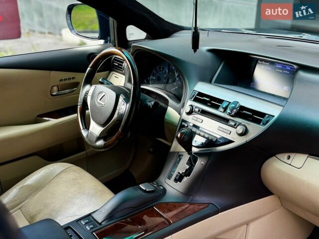 Синий Лексус РХ, объемом двигателя 3.5 л и пробегом 165 тыс. км за 17700 $, фото 18 на Automoto.ua
