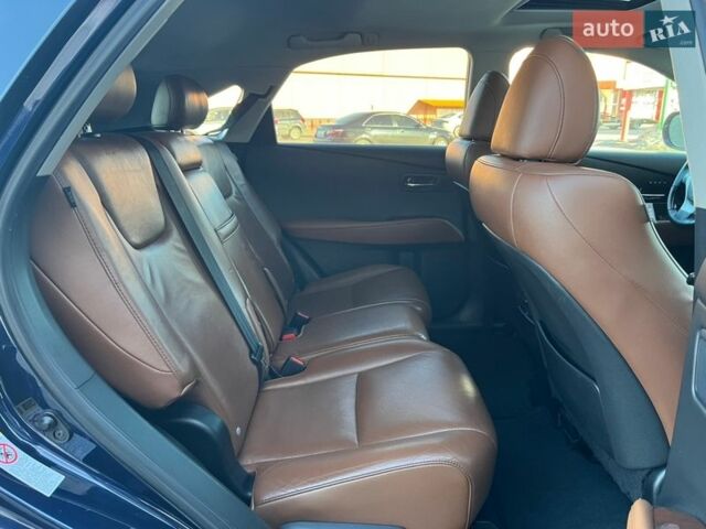 Синий Лексус РХ, объемом двигателя 3.46 л и пробегом 189 тыс. км за 18990 $, фото 7 на Automoto.ua