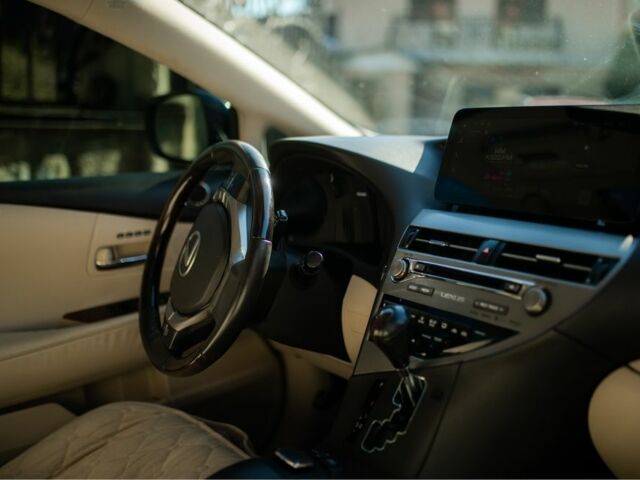 Синий Лексус РХ, объемом двигателя 3.5 л и пробегом 226 тыс. км за 24400 $, фото 14 на Automoto.ua