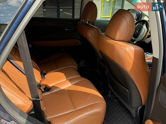 Синий Лексус РХ, объемом двигателя 3.46 л и пробегом 158 тыс. км за 22650 $, фото 4 на Automoto.ua