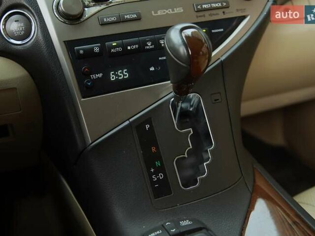 Синій Лексус РХ, об'ємом двигуна 3.46 л та пробігом 121 тис. км за 20500 $, фото 18 на Automoto.ua