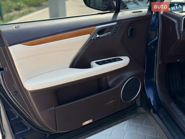 Синий Лексус РХ, объемом двигателя 3.46 л и пробегом 165 тыс. км за 29995 $, фото 15 на Automoto.ua