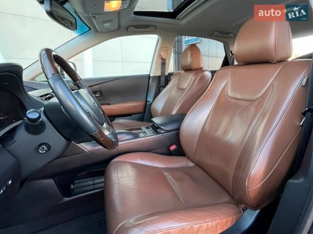 Синий Лексус РХ, объемом двигателя 3.46 л и пробегом 189 тыс. км за 18990 $, фото 4 на Automoto.ua