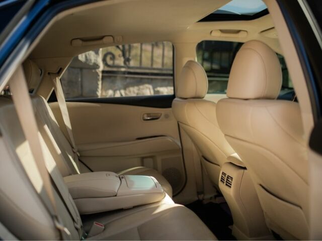 Синий Лексус РХ, объемом двигателя 3.5 л и пробегом 226 тыс. км за 24400 $, фото 16 на Automoto.ua