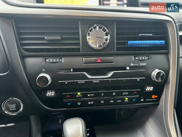 Синий Лексус РХ, объемом двигателя 2 л и пробегом 127 тыс. км за 27999 $, фото 35 на Automoto.ua