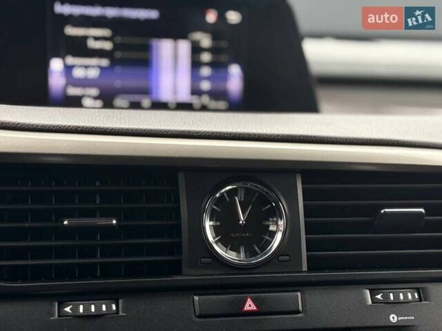 Синій Лексус РХ, об'ємом двигуна 2 л та пробігом 173 тис. км за 27999 $, фото 26 на Automoto.ua