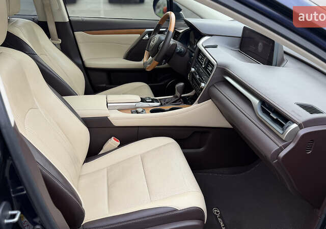 Синий Лексус РХ, объемом двигателя 3.46 л и пробегом 124 тыс. км за 25300 $, фото 19 на Automoto.ua