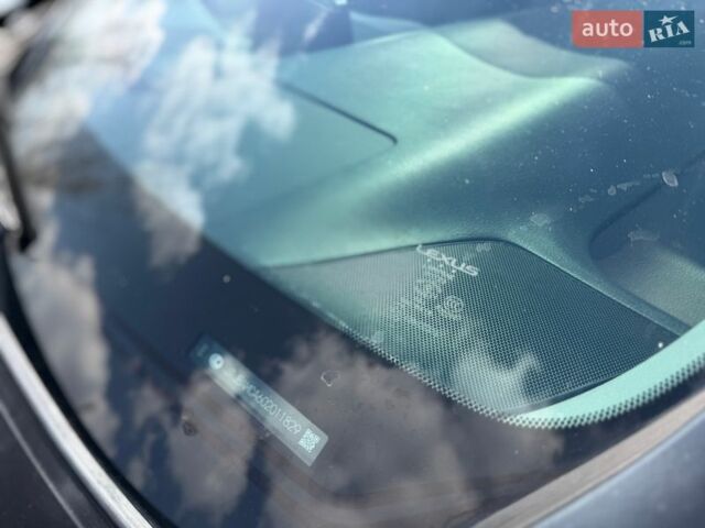 Синій Лексус РХ, об'ємом двигуна 2 л та пробігом 178 тис. км за 25900 $, фото 35 на Automoto.ua
