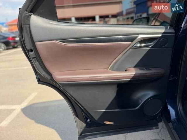 Синій Лексус РХ, об'ємом двигуна 2 л та пробігом 178 тис. км за 25900 $, фото 26 на Automoto.ua