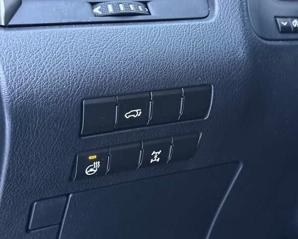 Синій Лексус РХ, об'ємом двигуна 2 л та пробігом 177 тис. км за 26200 $, фото 56 на Automoto.ua