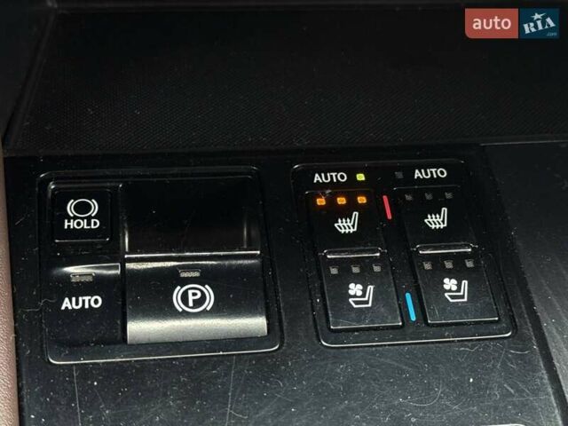 Синій Лексус РХ, об'ємом двигуна 2 л та пробігом 173 тис. км за 27999 $, фото 29 на Automoto.ua