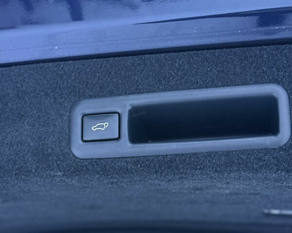 Синій Лексус РХ, об'ємом двигуна 2 л та пробігом 177 тис. км за 26200 $, фото 54 на Automoto.ua